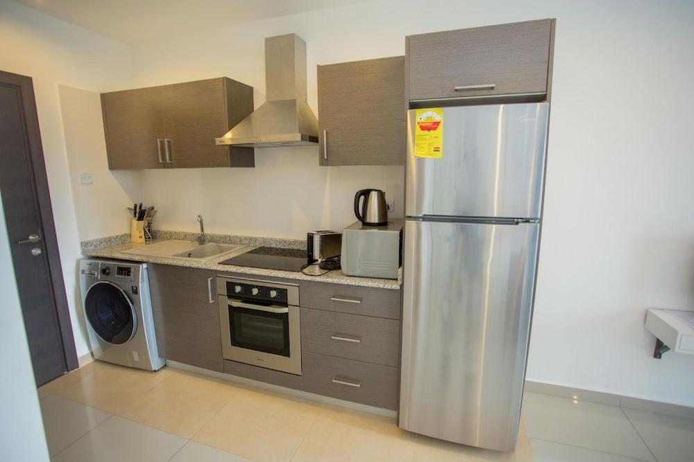 The Gallery Luxury Apartments 阿克拉 外观 照片
